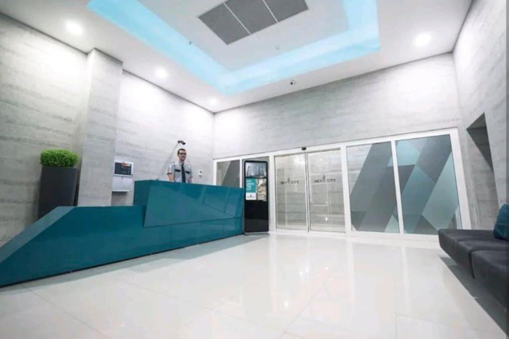 Cevahir Sky City Apartment With Spa, Pool & Fitness Included 스코페 외부 사진
