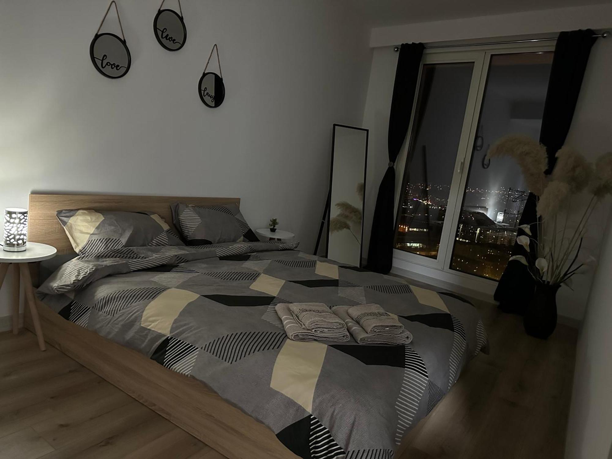 Cevahir Sky City Apartment With Spa, Pool & Fitness Included 스코페 외부 사진