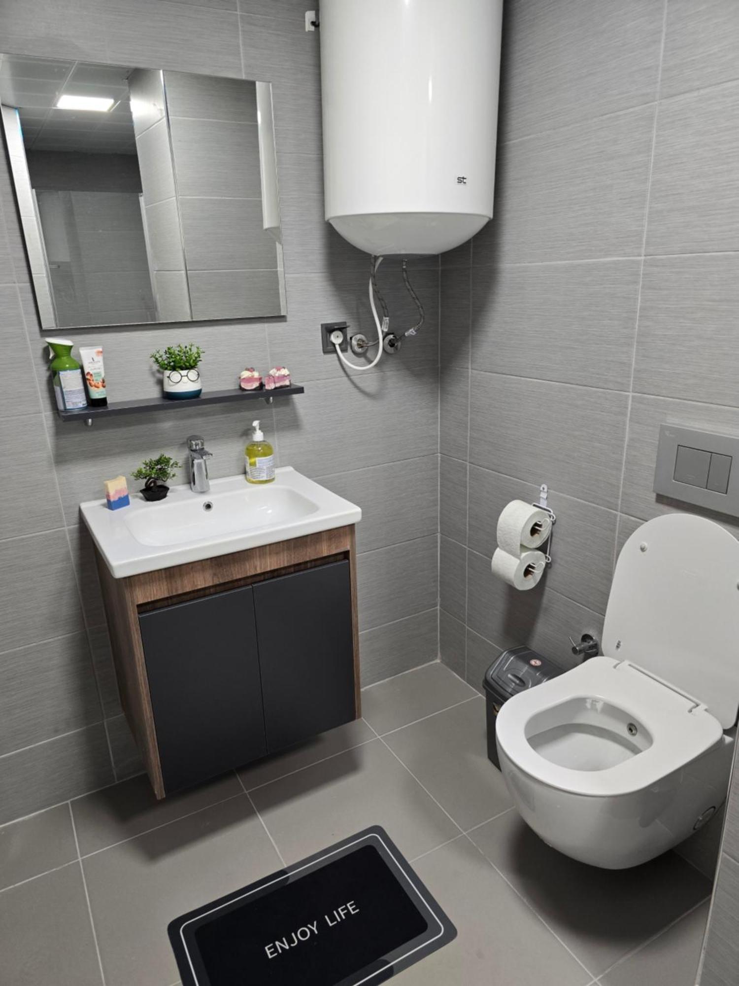 Cevahir Sky City Apartment With Spa, Pool & Fitness Included 스코페 외부 사진